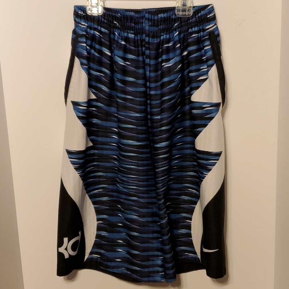 Nike Dri-Fit "KD" Basketball Shorts - Size L